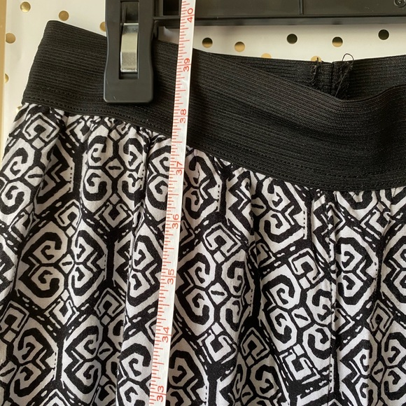 Double Click: Patterned Wide Leg Casual Soft Pants - Picture 6 of 8